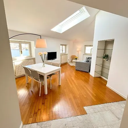 Apartamento Casa Di Gio - Comfy Attic Malgrate