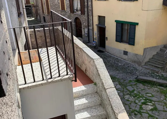 Casa Di Gio * Lierna